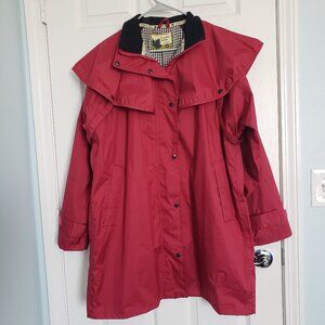 Country Estate Windsor UK 18 US 14 XL Waterproof Cape Jacket Riding Raincoat Red